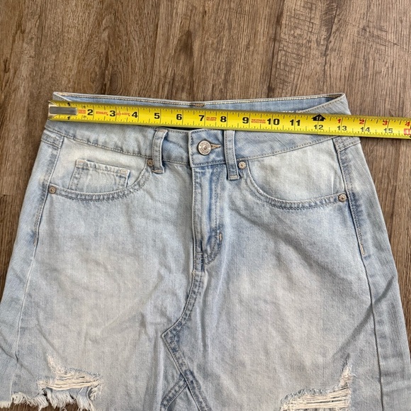 Rewash • Light Wash Distressed Denim Mini Skirt - Picture 8 of 9